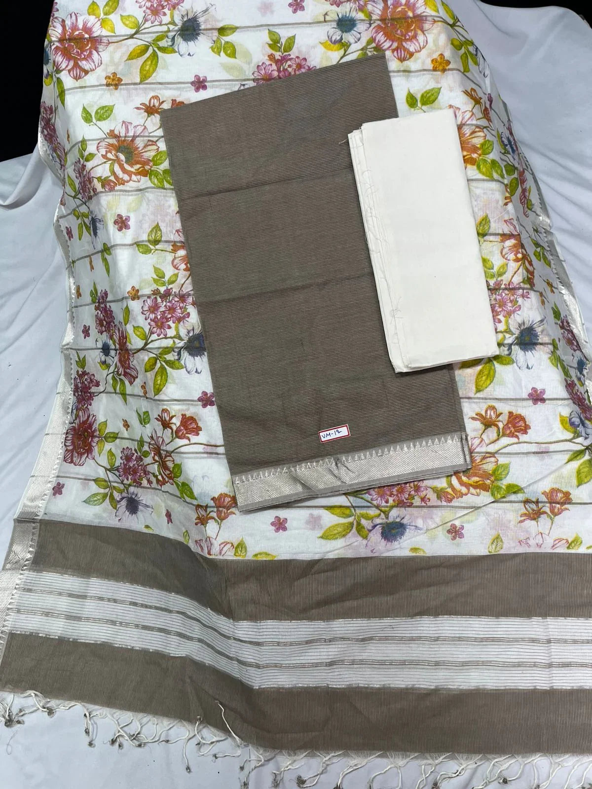 Mangalagiri Cotton Dress Material with White Chunni with Gray Colour