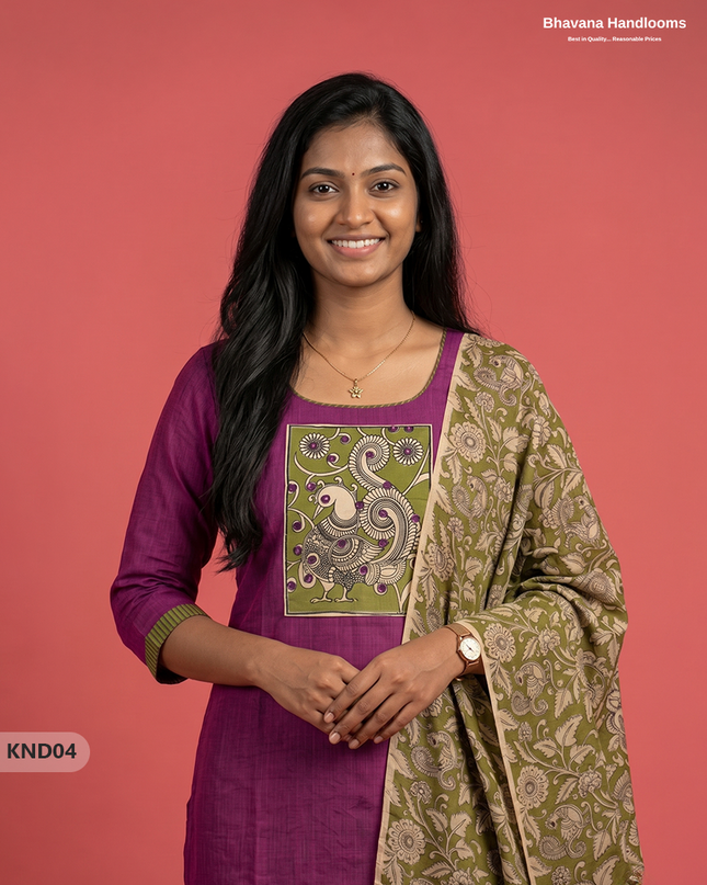 Kalamkari Patch Work 3PC Kurti Set in Pantone Deep Orchid with Kalamkari Dupatta | Full Length Lining | Ready-to-Wear Ethnic Wear