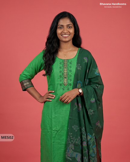Premium Mangalagiri Kurti Set with Embroidery Design, Threads Bottom & Printed Dupatta – Leaf Green Colour